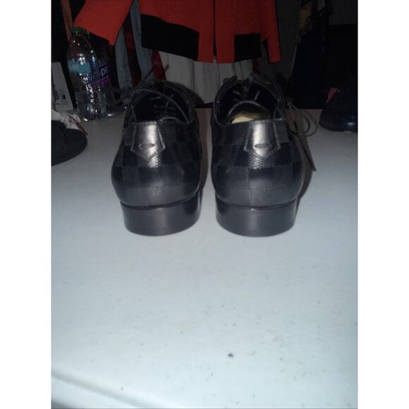 Louis Vuitton Delaware lace-up shoes Size 8.5 Men’s